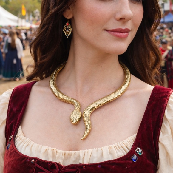Natasha snake necklace - Picture 1 of 8